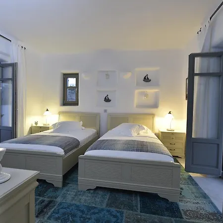 Naoussa Hills Boutique Resort- Adults Only Apart Otel Páros