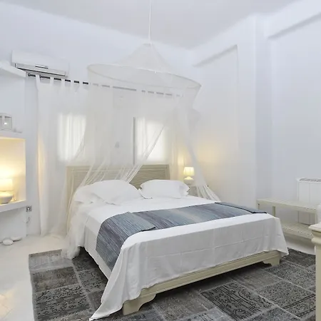 Naoussa Hills Boutique Resort- Adults Only Apart Otel 4*