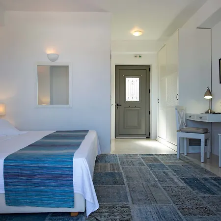 Apart Otel Naoussa Hills Boutique Resort- Adults Only 4*