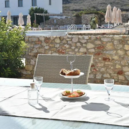 Hills Boutique Resort- Adults Only 3* Naousa